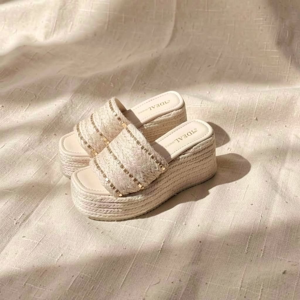 Beige Caramel